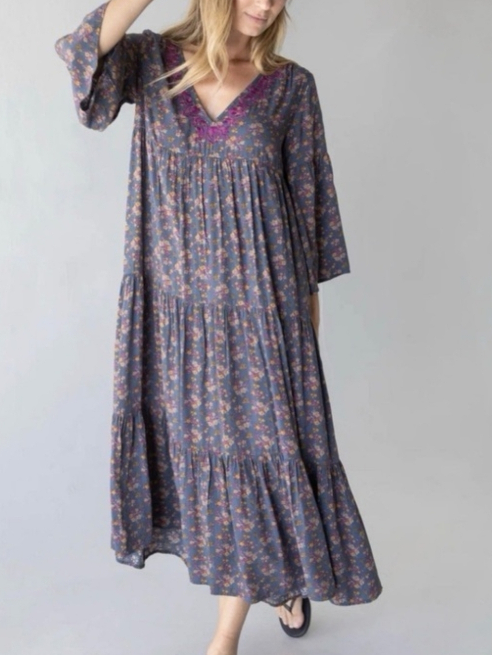 Natural Life Charlotte Midi Dress Embroidered Blue Purple Floral Blooms Boho SM